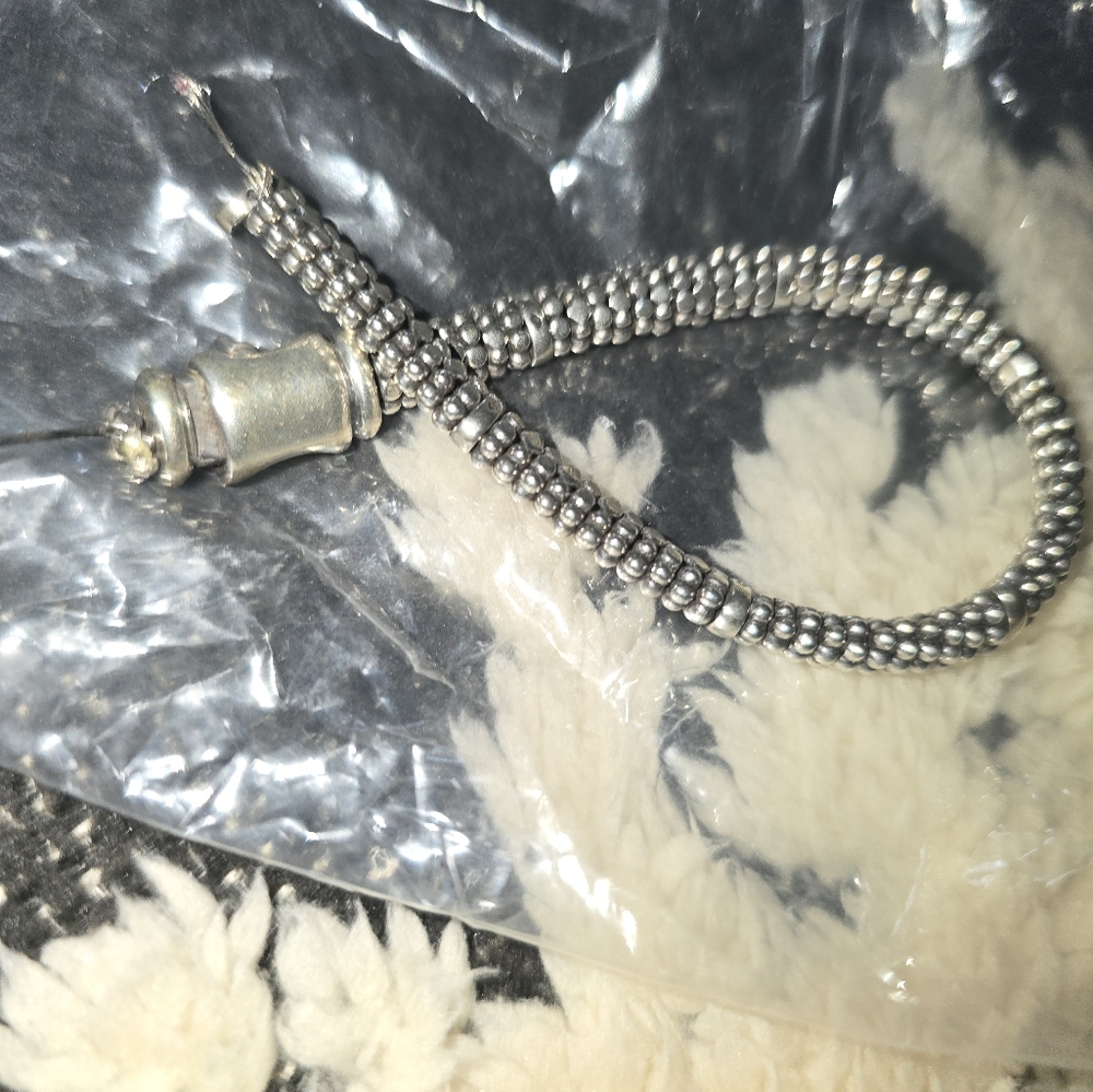 LAGOS Caviar Beaded Bracelet.